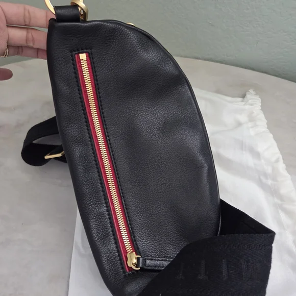 Hammitt Charles Medium Black / Gold - Picture 12 of 12